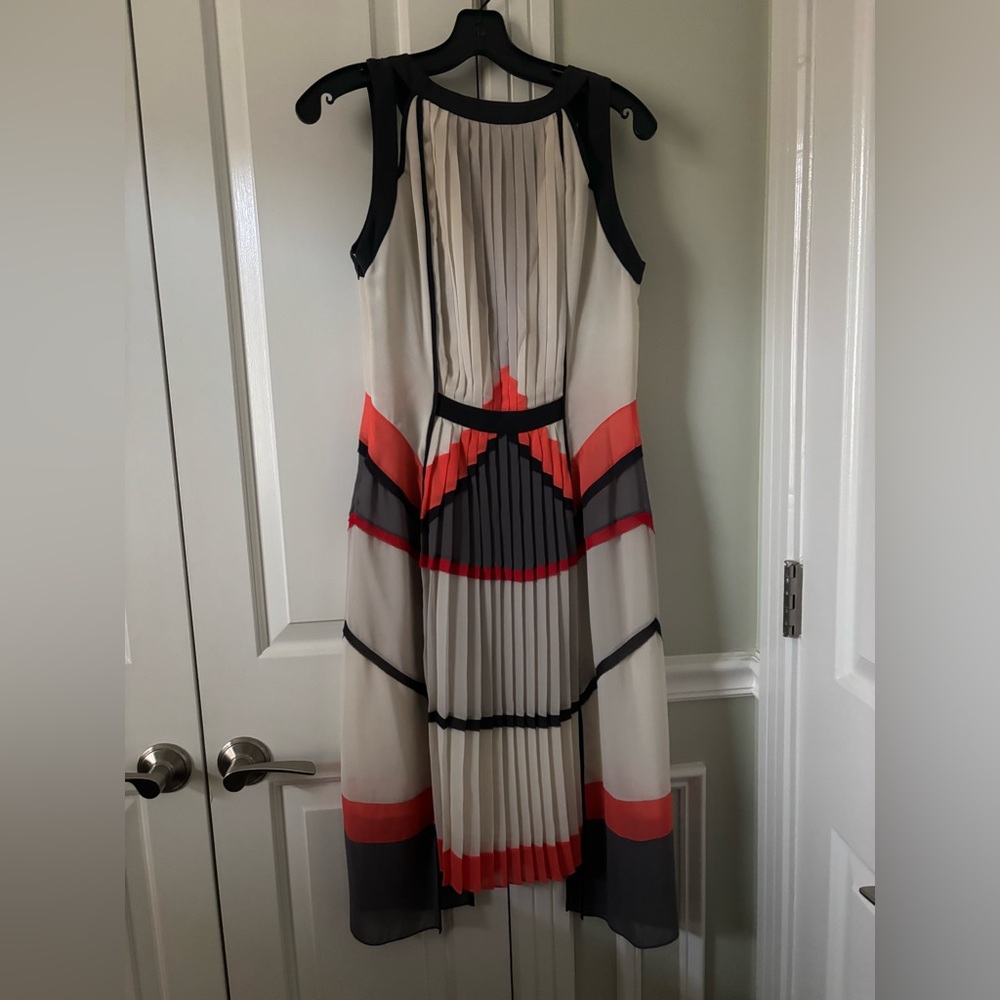 BCBG RUNWAY PLEATED DRESS - Picture 2 of 5